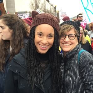 Meet your Posher, Maya